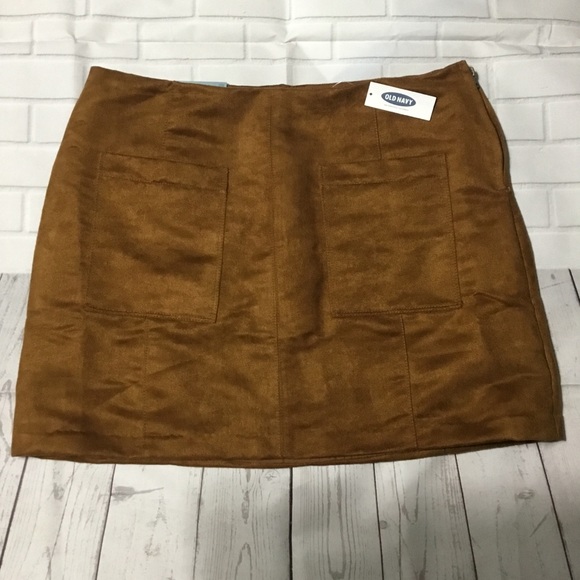 Old Navy Dresses & Skirts - Old Navy Faux-Suede Mini Skirt NWT